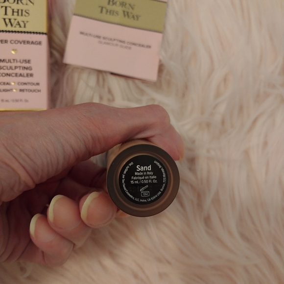 ❤NWT TOO FACED BORN THIS WAY SUPER COVERAGE MULTI-USE CONCEALER SAND - Picture 5 of 8